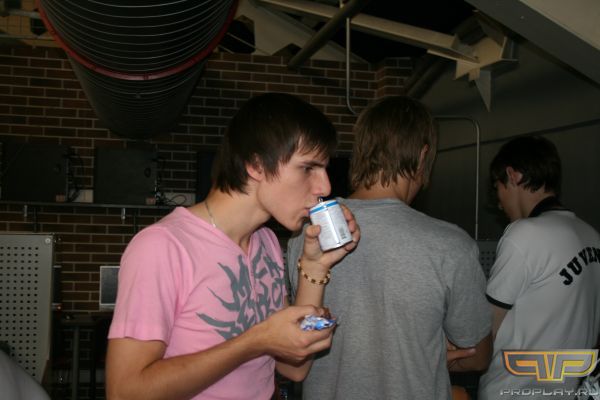 ����� ������������