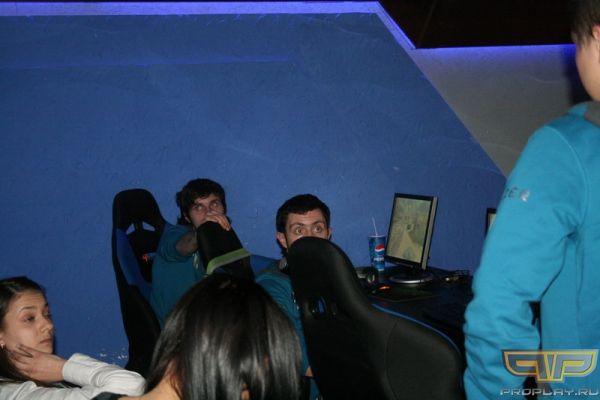 ������ ����� ��������