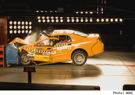 ����-����